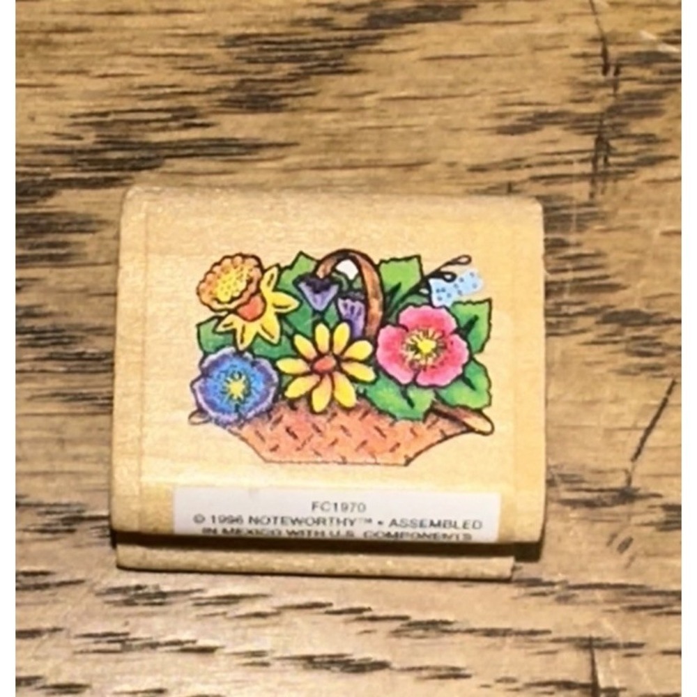 Vintage 1996 Noteworthy Flower Basket Floral FC1970 Wood Mounted Rubber Stamp